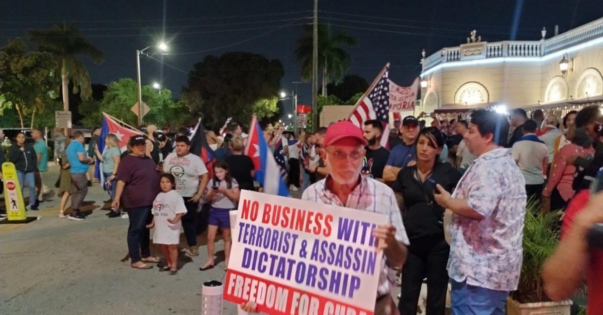 Una transición en Cuba podría implicar decisiones impopulares para el exilio en EE UU