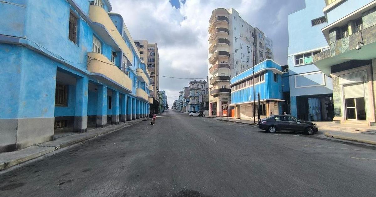 Rumores: Toque de queda, túneles y aviones en fuga: las bolas de mayo en Cuba