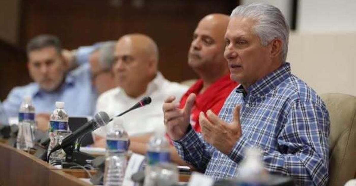 Las 176 reformas no son “el retorno al capitalismo”, dice el Gobierno cubano al sindicato único