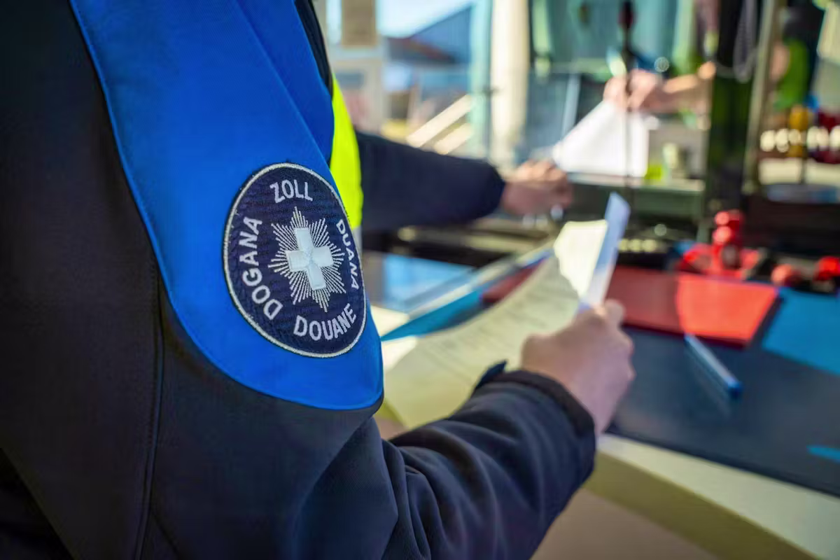 MehrwertsteuerZoll-App wird besser: Das ändert sich für Einkaufstouristen