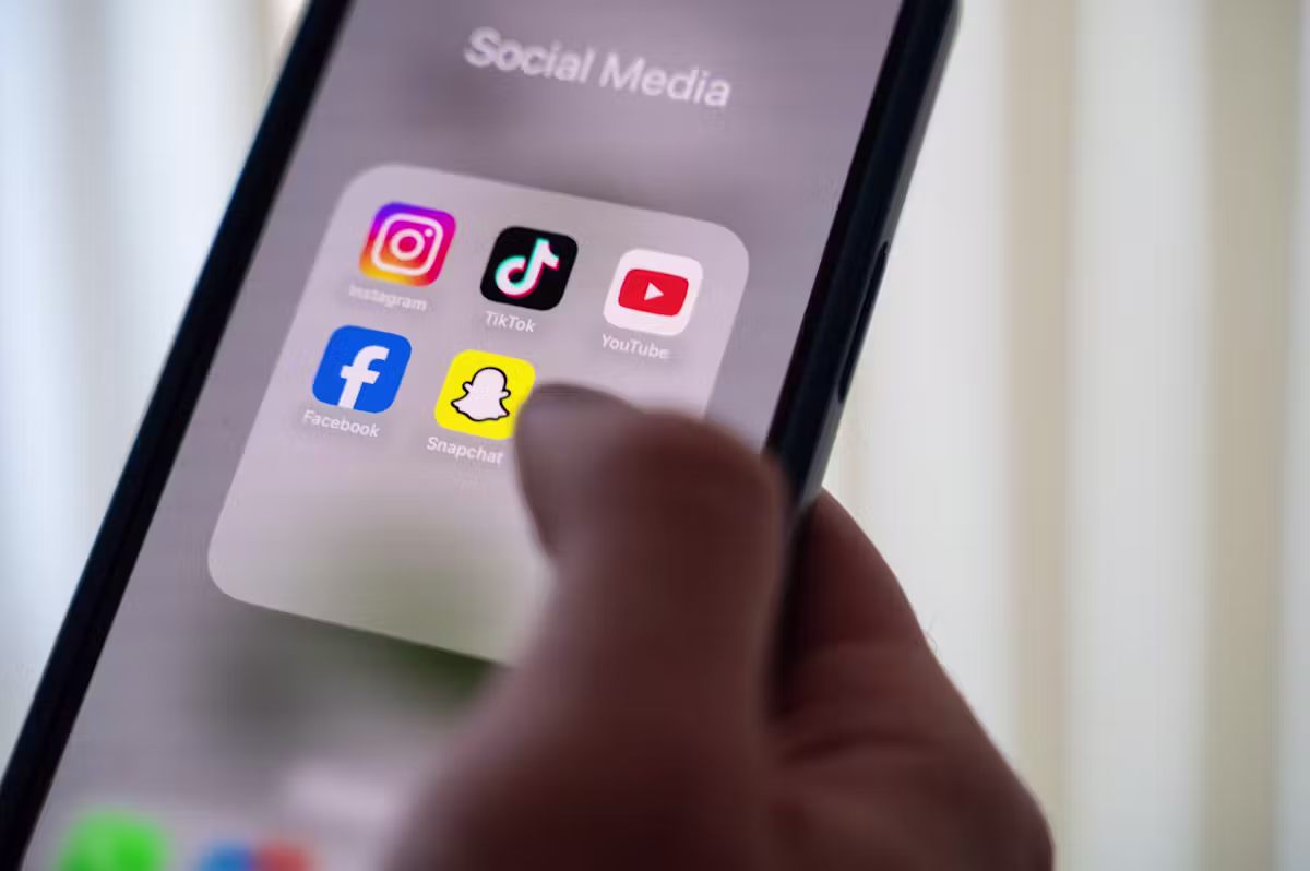 Social MediaPolizei warnt Jugendliche vor illegalen «Aufträgen»