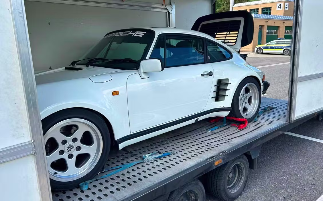 Porsche aus der Schweiz: Zoll kassiert 99'000-Franken-Sportwagen auf der A81