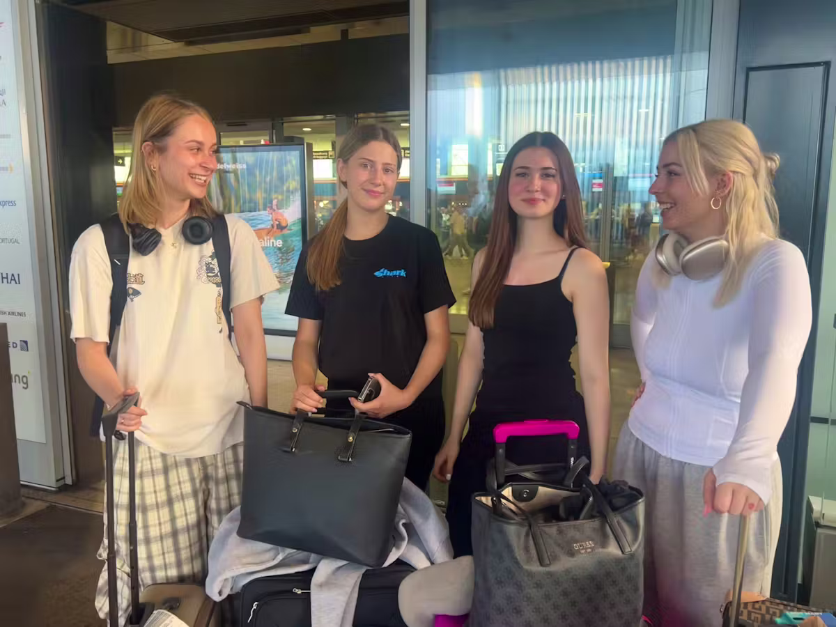 Technische Störung am Flughafen Zürich: Flüge fallen aus und Reisende warten stundenlang
