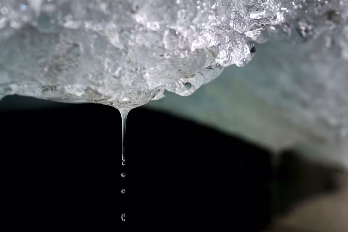 Gletscherschmelze in der Schweiz: Alle sechs Sekunden schmilzt ein Schwimmbecken