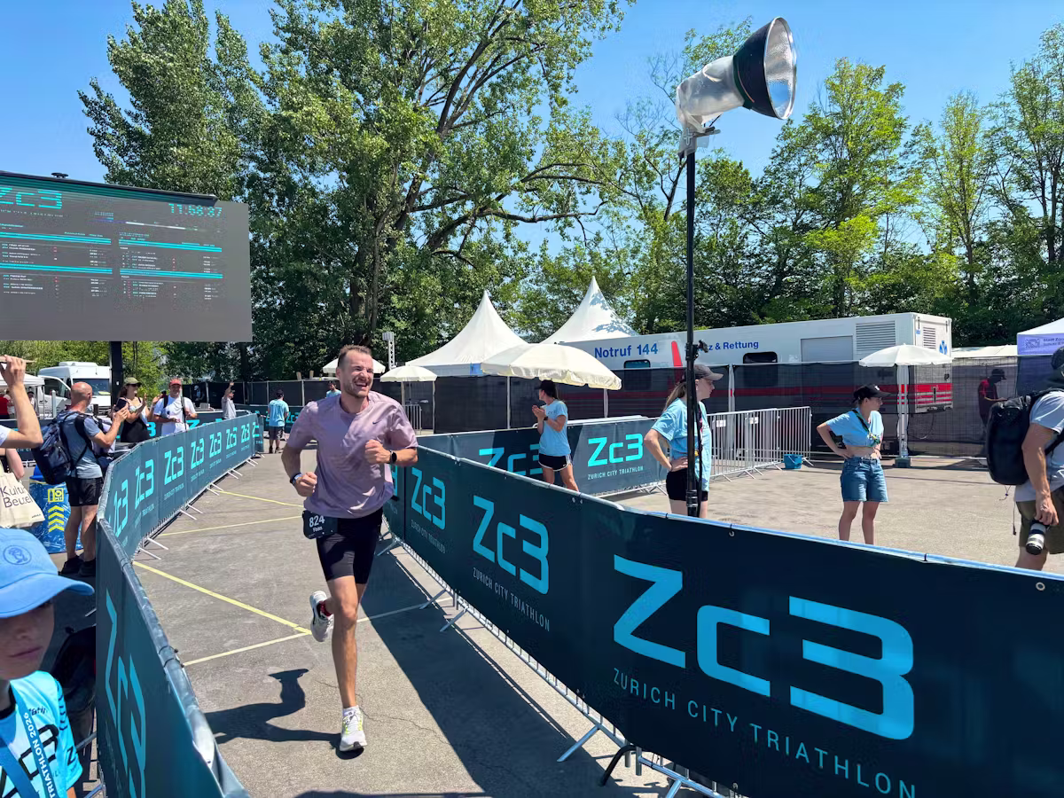 Warum der Zurich City Triathlon trotz 38 Grad Hitze nicht abgesagt wird