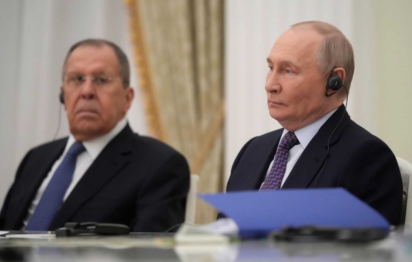 War in Ukraine: Russia has its own timeline, Arcom cracks down, and Hungary softens