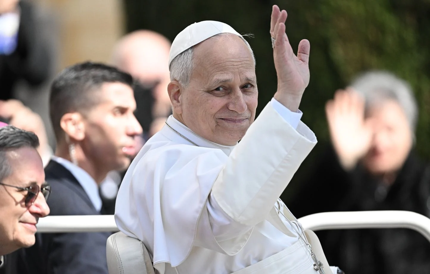 In Monaco, the Pope denounces the "gulfs between poor and rich"