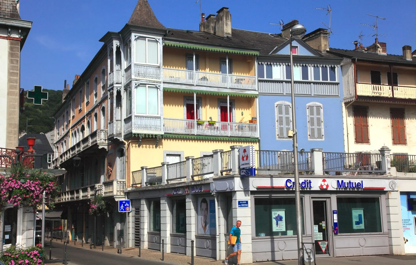 Bagnères-de-Bigorre porte plainte contre des tags racistes visant Bally Bagayoko