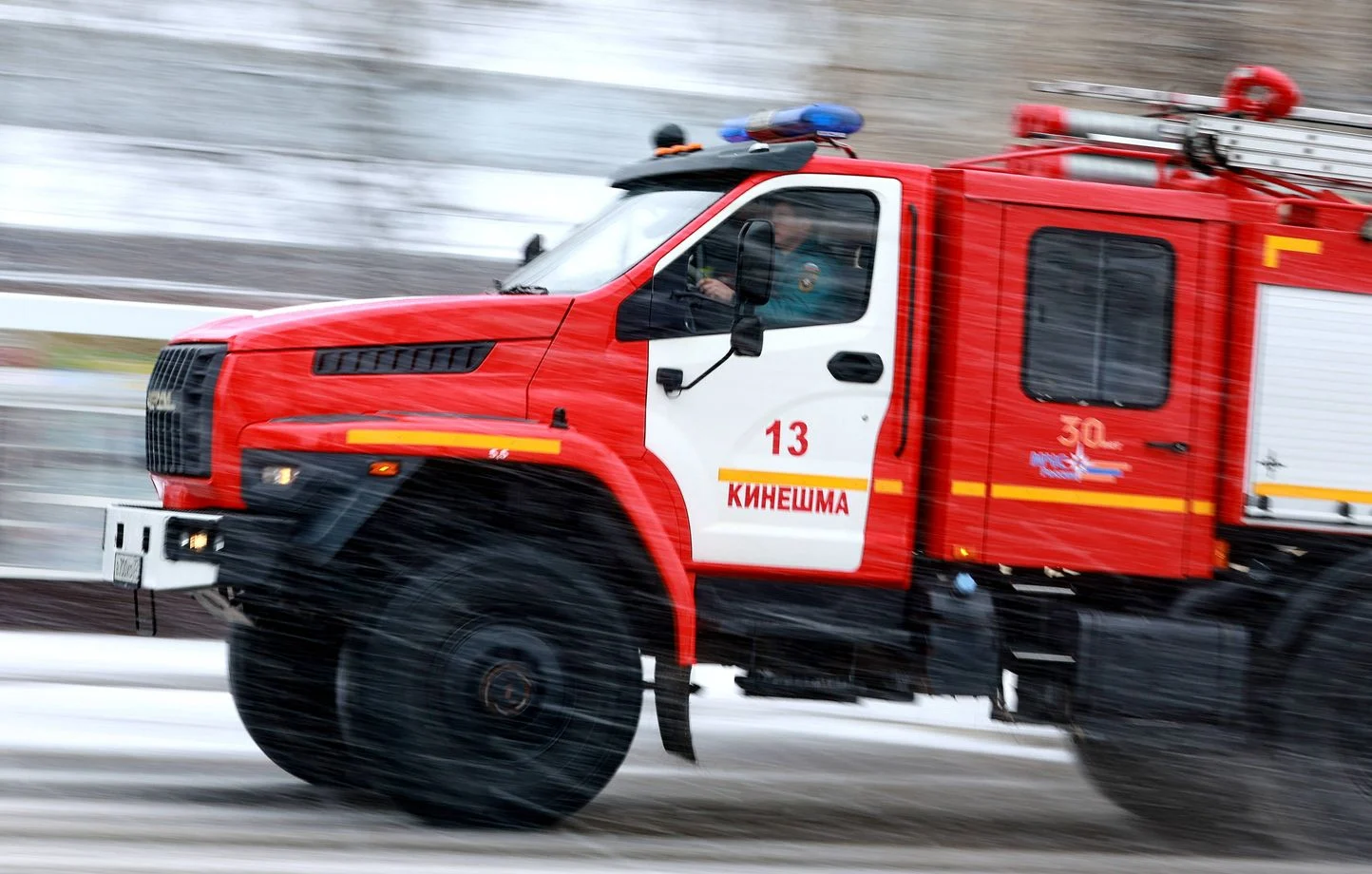 Villages submergés, immeuble effondré… Inondations meurtrières en Russie