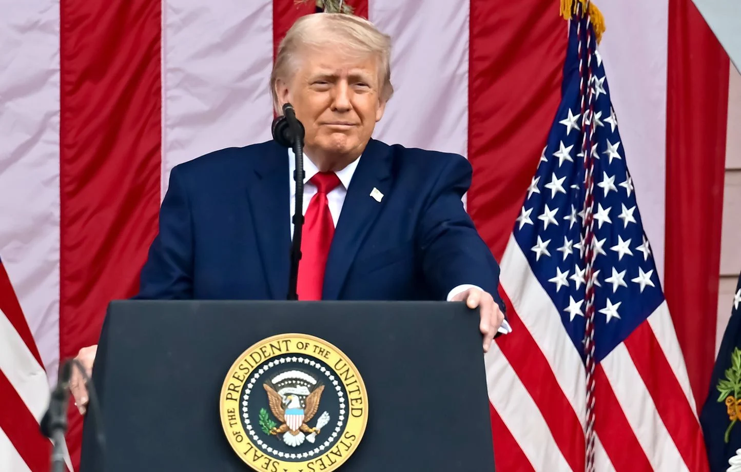 Guerre en Ukraine: États-Unis prêts à agir en médiateur