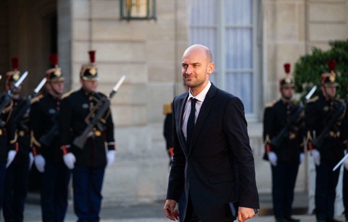 Barrot annonce de possibles nouvelles sanctions contre les colons israéliens