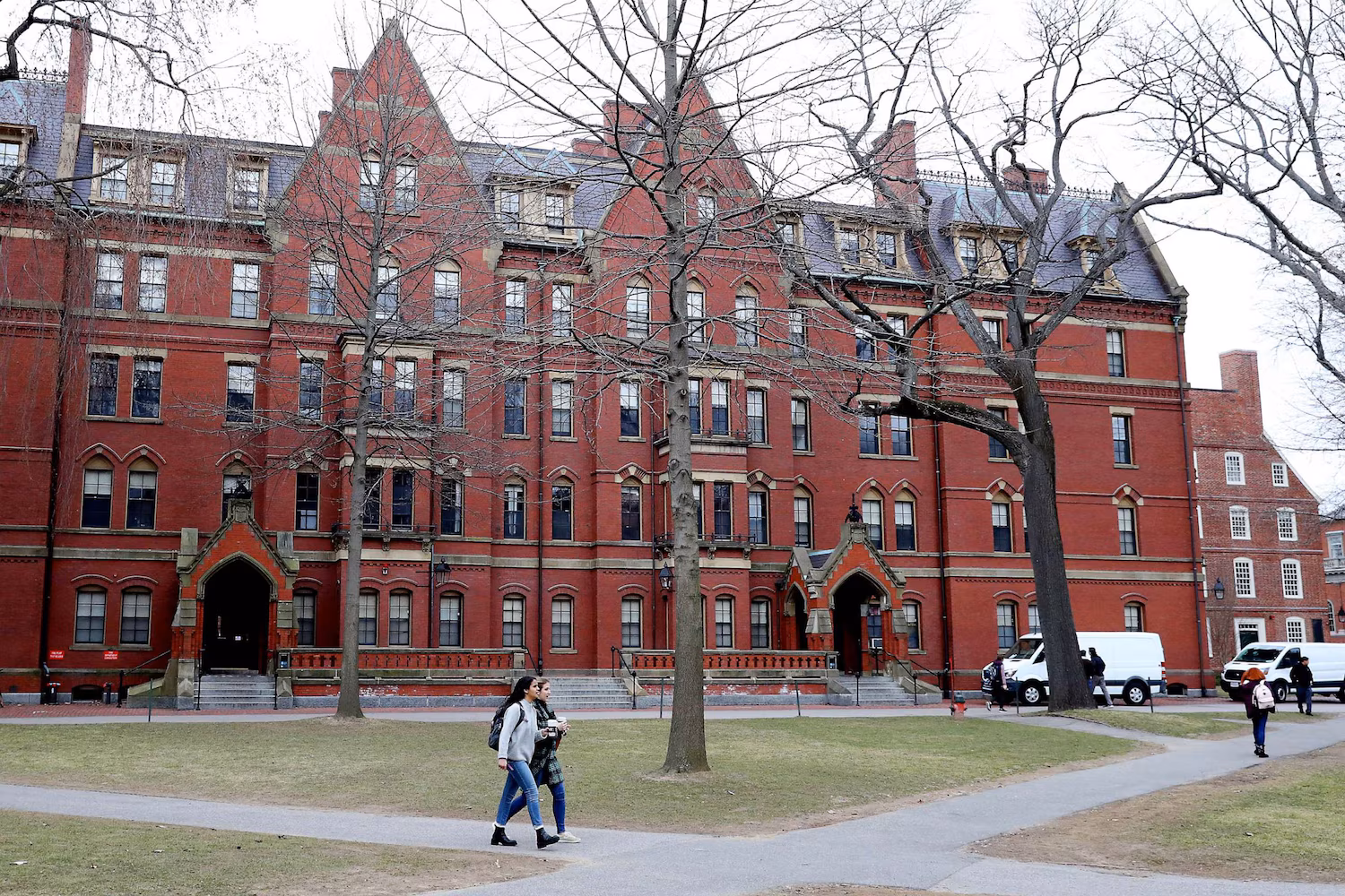 Police investigate intruder reports at Harvard and MIT dorms