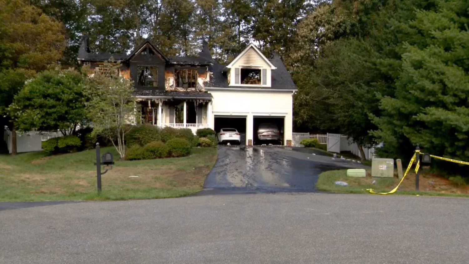 Father dies after re-entering burning Maryland home to find child