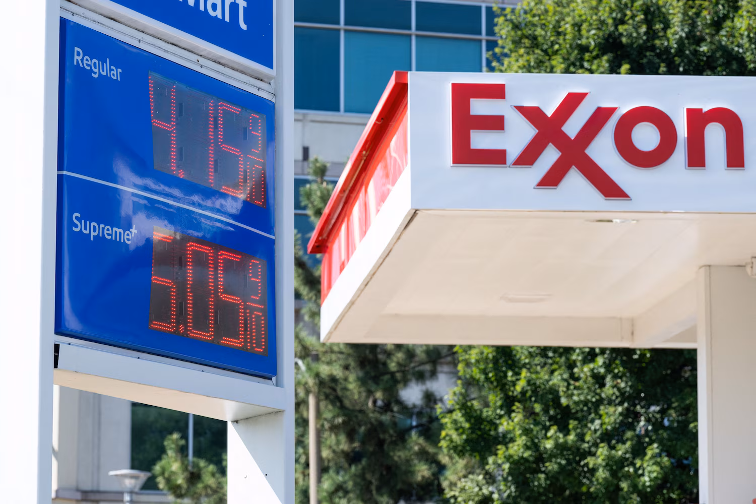 Trump's Venezuela oil deal may have little immediate impact on US gas prices