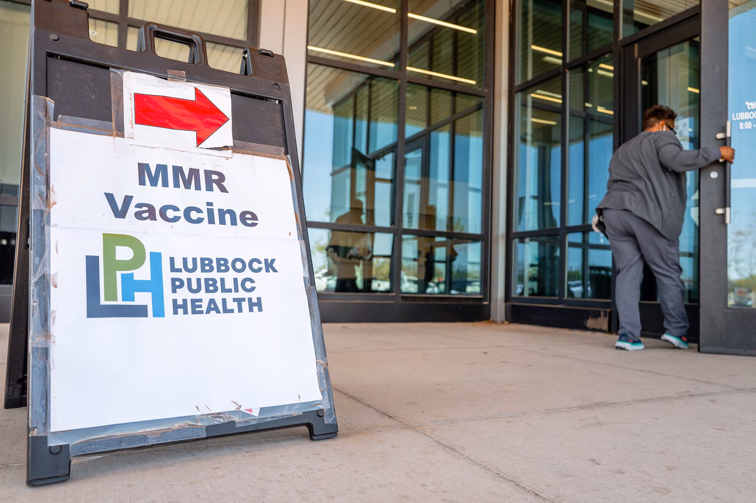 Measles outbreak spurs rise in vaccine interest as cases surpass 4, 000 in US