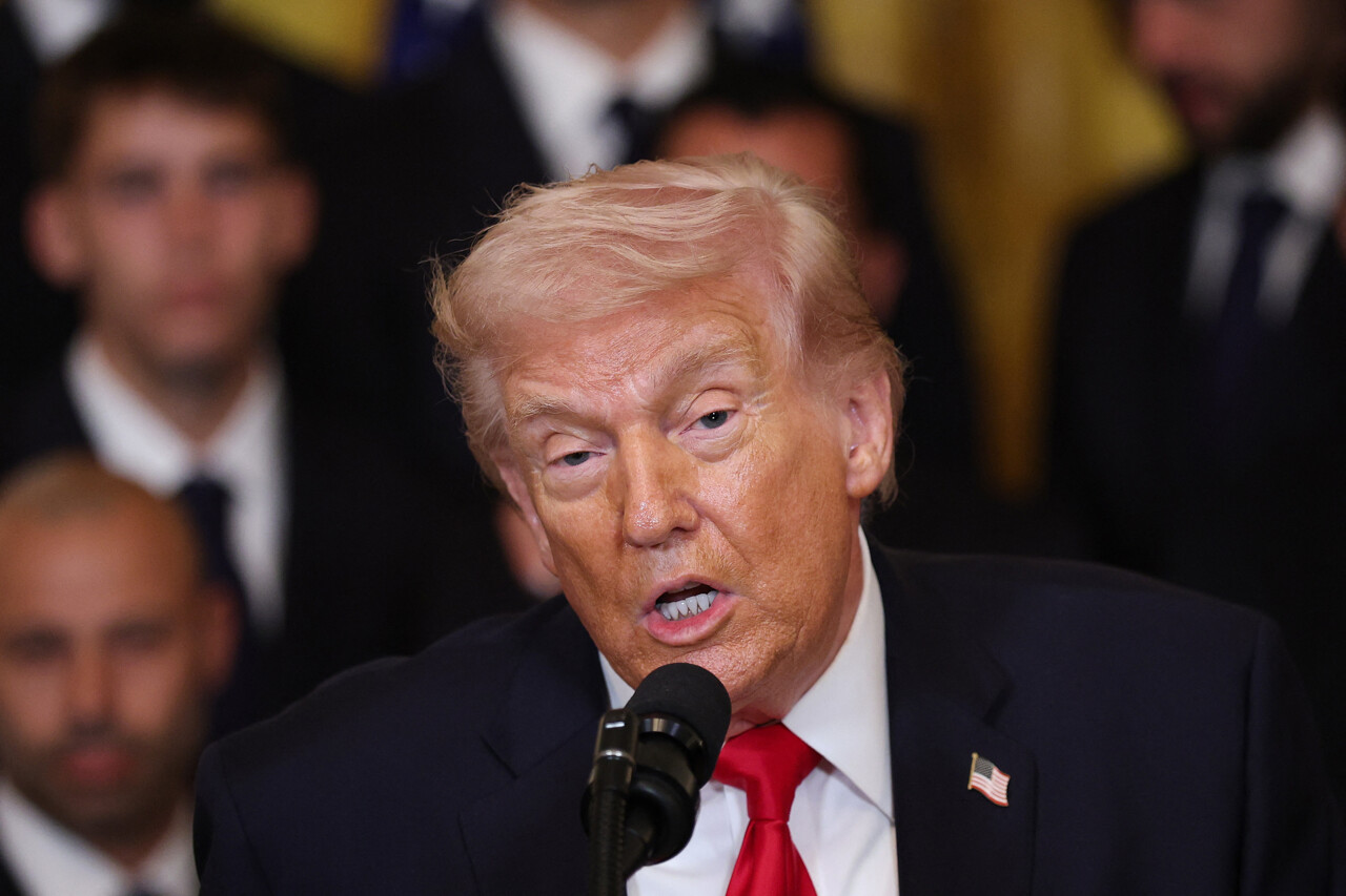 Affaire Epstein : Donald Trump a-t-il agressé sexuellement une adolescente ? Ce que révèle un rapport du FBI