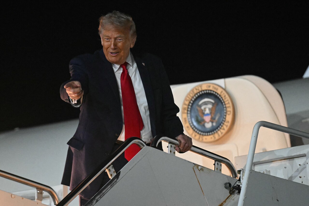 Ils vont en payer le prix donald trump tres mecontent de la lenteur de l iran a negocier l accord