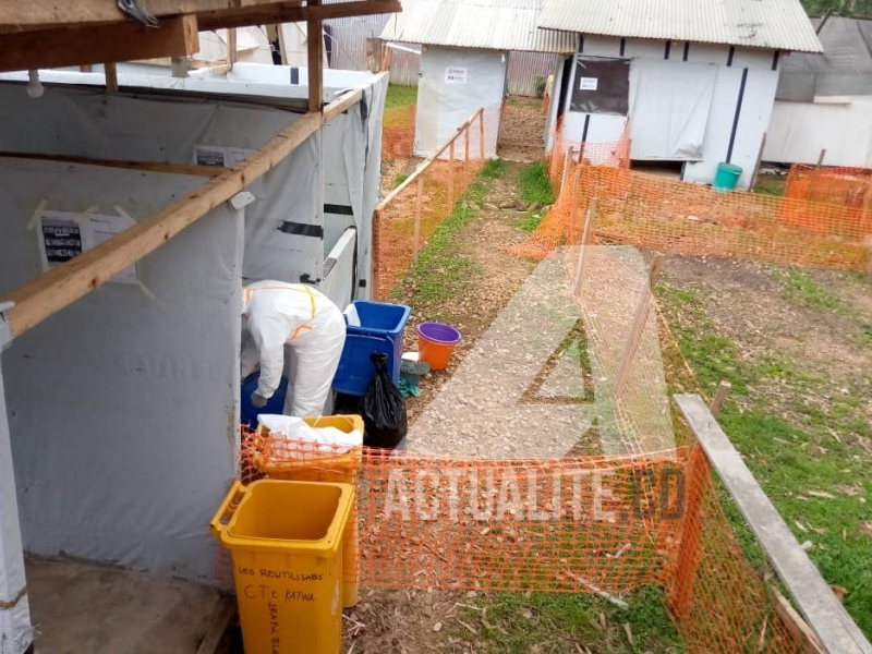 Ebola en Ituri : MSF renforce les capacités de prise en charge en dotant le CTE Elikia de Bunia d’une dizaine de lits