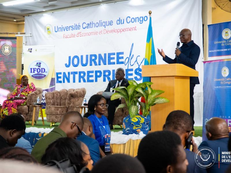 8ᵉ Journée des Entreprises à l'UCC : Justin Kalumba appelle la jeunesse à devenir actrice de la transformation économique du pays