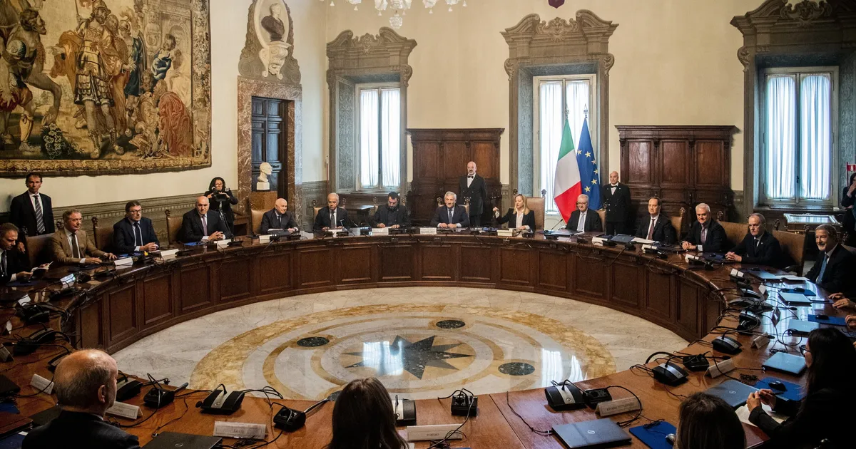 "Rapporti Italia-Usa non cambiano". Ministri andranno alla festa dell'ambasciatore