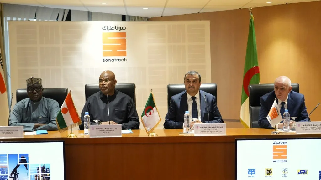Algérie-Niger : trois mémorandums d’entente signés entre des filiales de Sonatrach et Sonidep