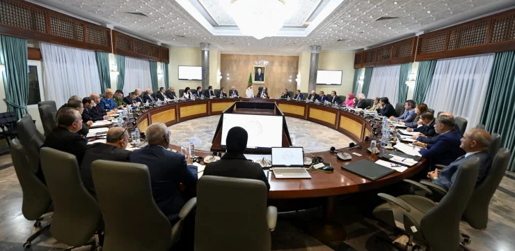 Réunion du conseil interministériel pour mettre en place le système national de contrôle des marchandises aux frontières