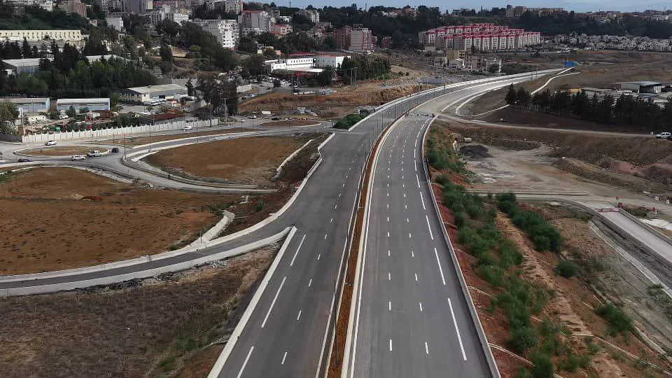 Algérie : plusieurs projets routiers seront mis en service à l’occasion de la Fête de l’Indépendance
