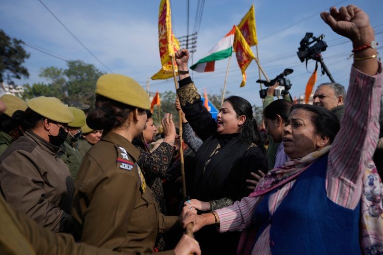 India shuts Kashmir medical college – after Muslims earned more admissions