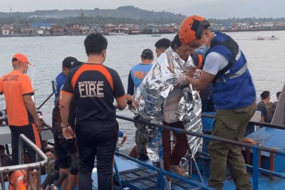 Ferry carrying over 350 people sinks in Philippines, killing at least 15