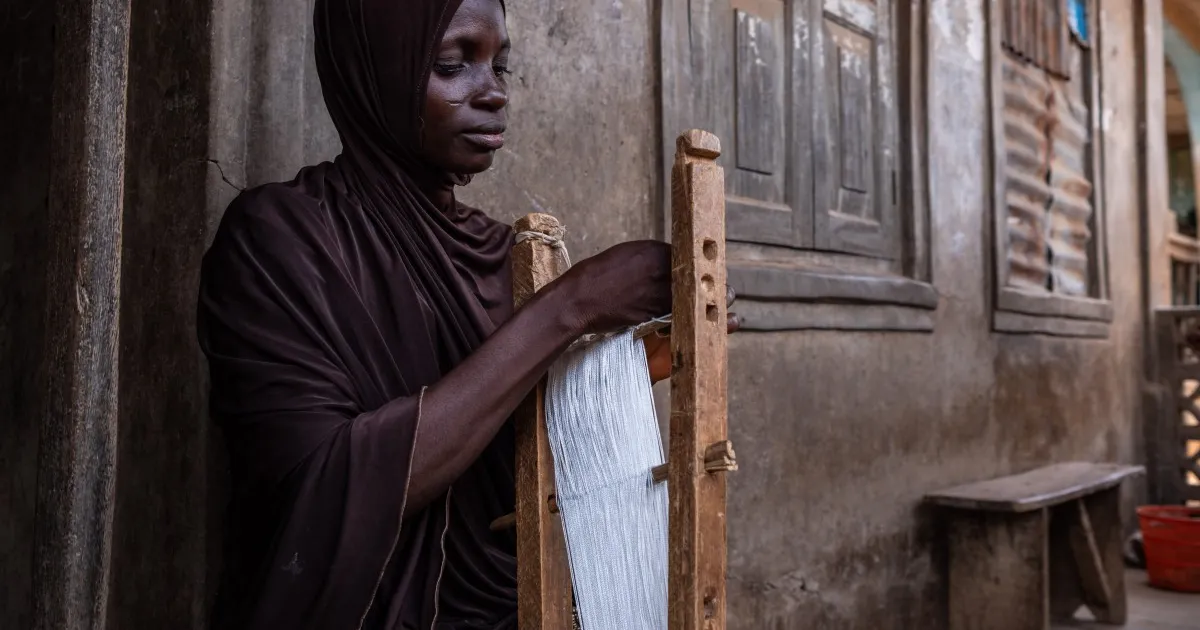 Nigerian artisans preserve handwoven fabric amid rising global demand