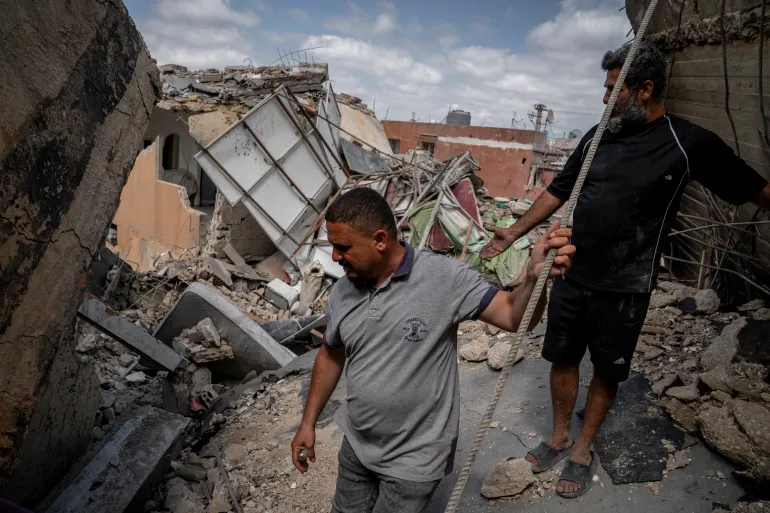 Five killed in Lebanon as Israeli forces advance across key Litani River