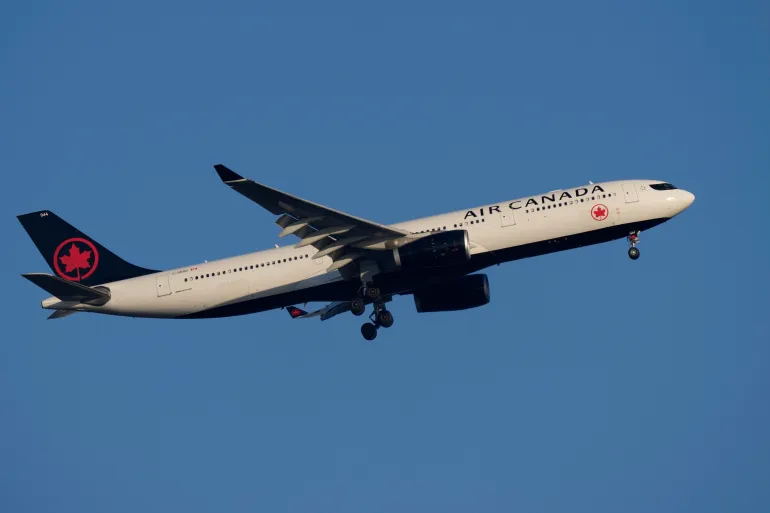 Air Canada pilot accused of flying for 17 years without proper licence