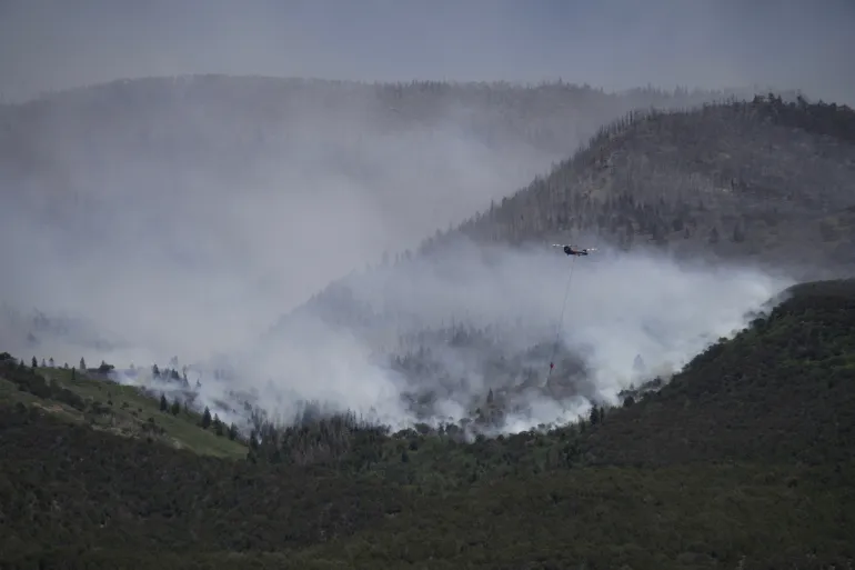 Three firefighters killed in US wildfires along Colorado–Utah border
