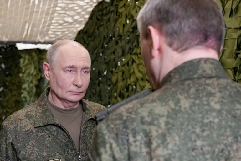 La Russie vante une « guerre contre l'OTAN » face à ses pertes en Ukraine