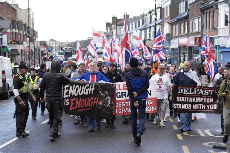 UK arrests 12 over extreme right-wing ‘terror’ threat to Muslim event