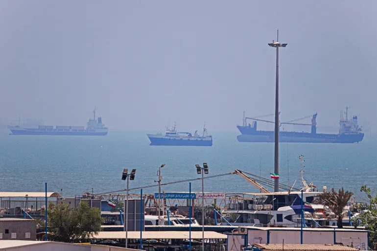 US reimposes naval blockade on Iran's ports amid escalating conflict
