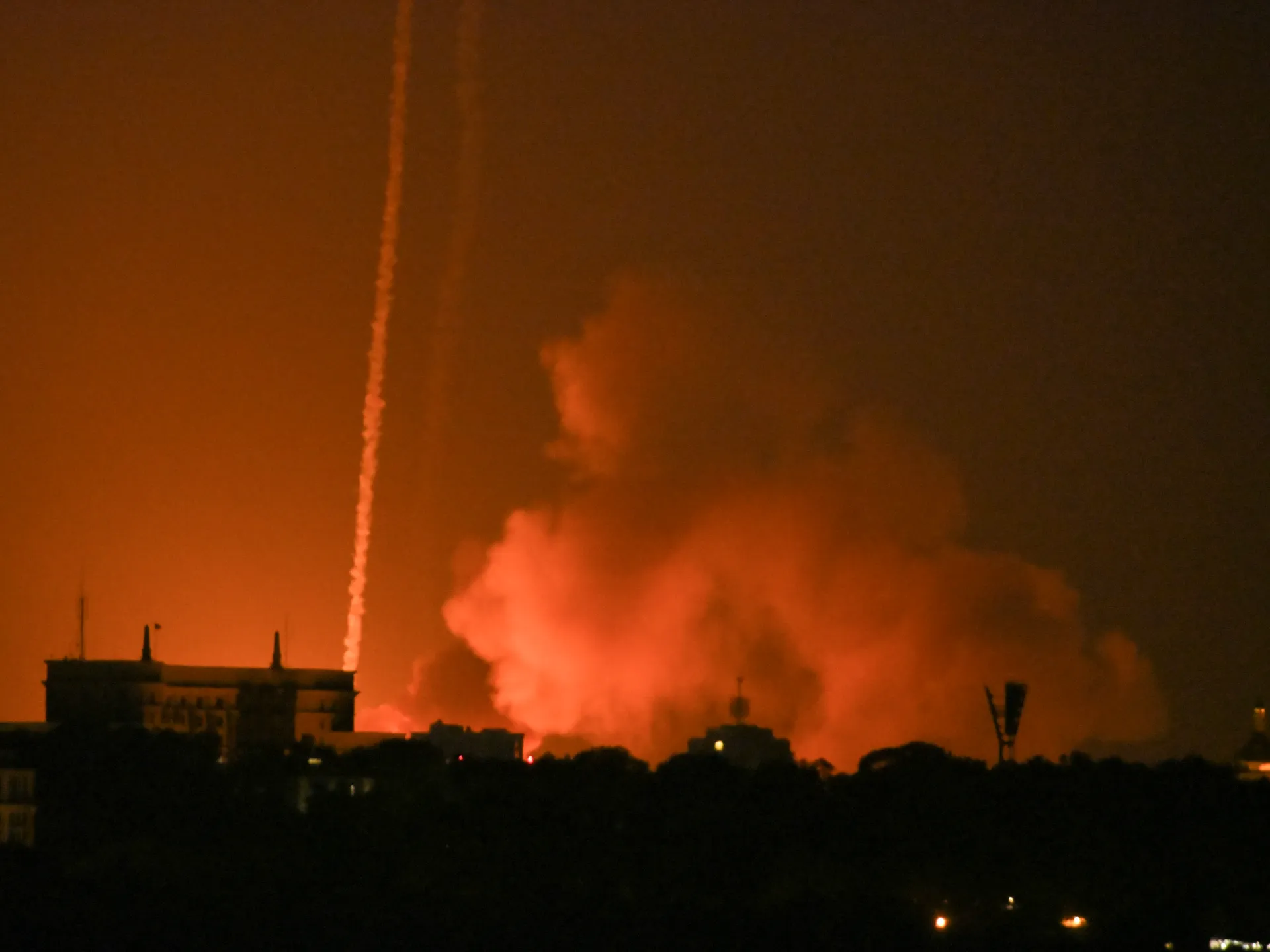 Russian strike kills 3 in Ukraine as Zelenskyy faces pressure at home