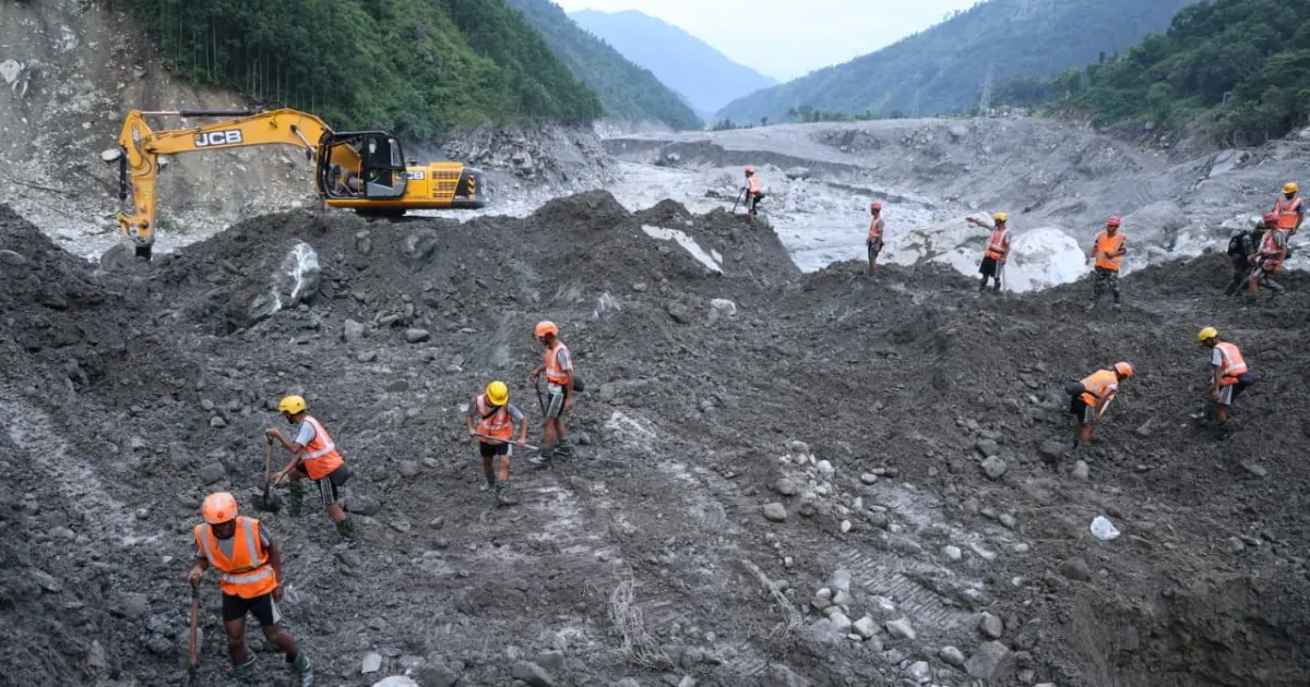 Nepal tunnel traps hinder flood rescue efforts as death toll rises