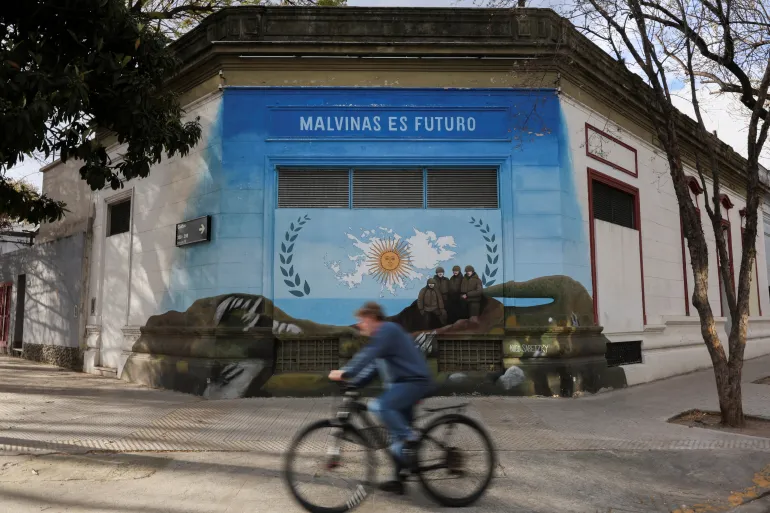 Argentina steps up legal campaign against Falkland Islands oil firms