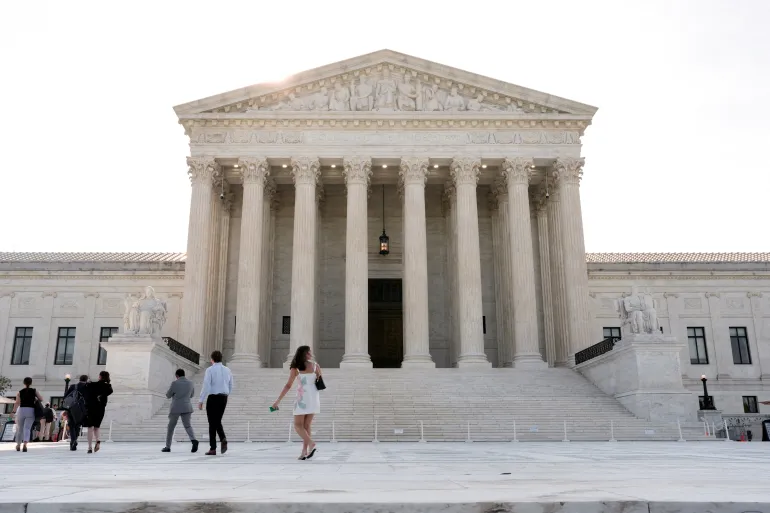 US Supreme Court agrees to take up Trump’s ICE detention policy