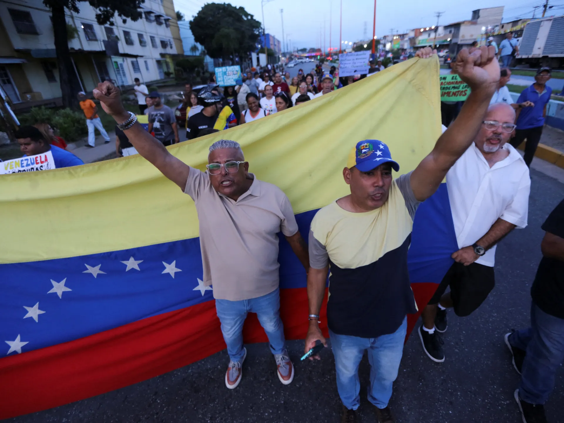 ‘We are desperate’: Venezuela’s power cuts fuel growing public anger