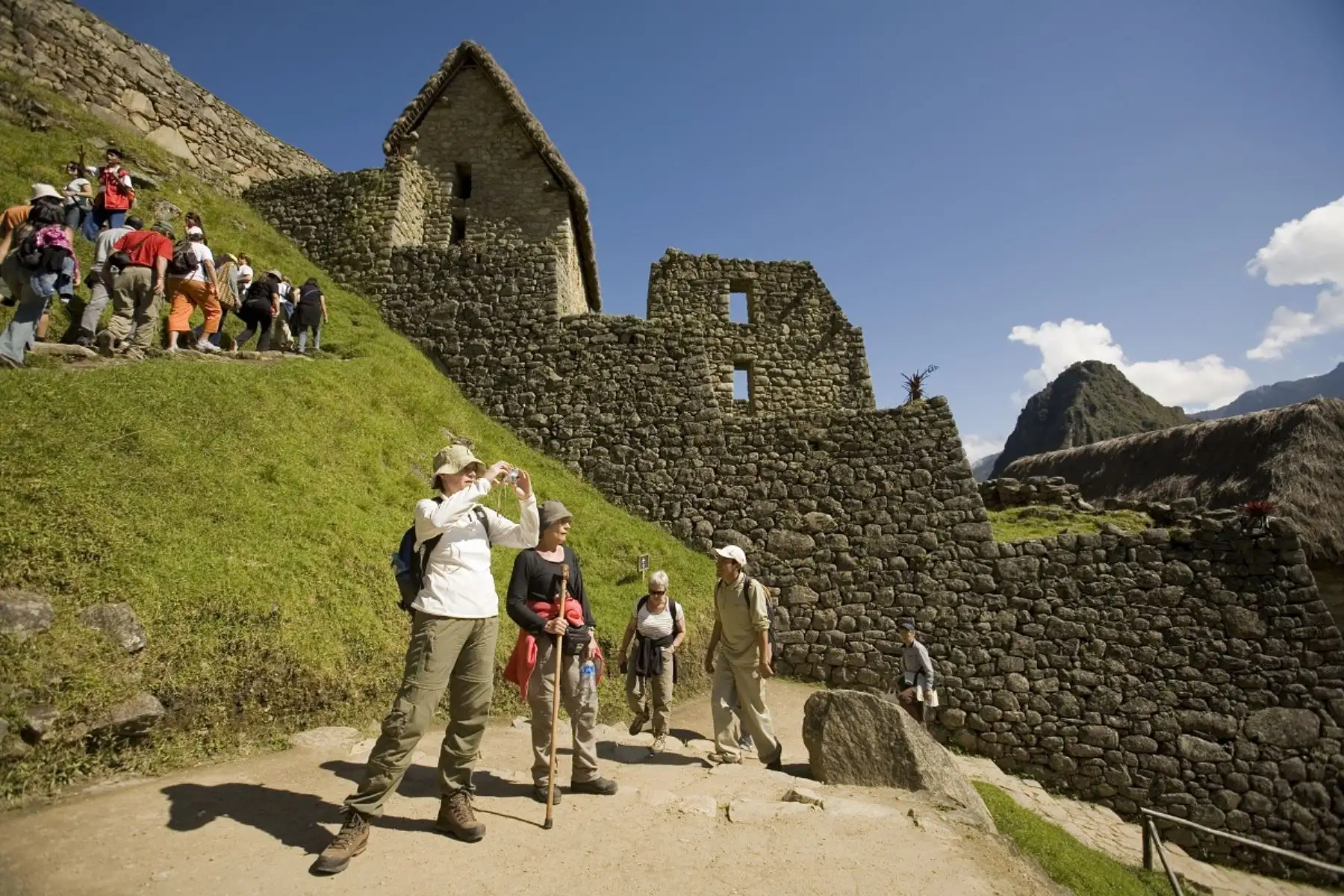 Perú registró la llegada de 1.37 millones de turistas internacionales en primeros 5 meses