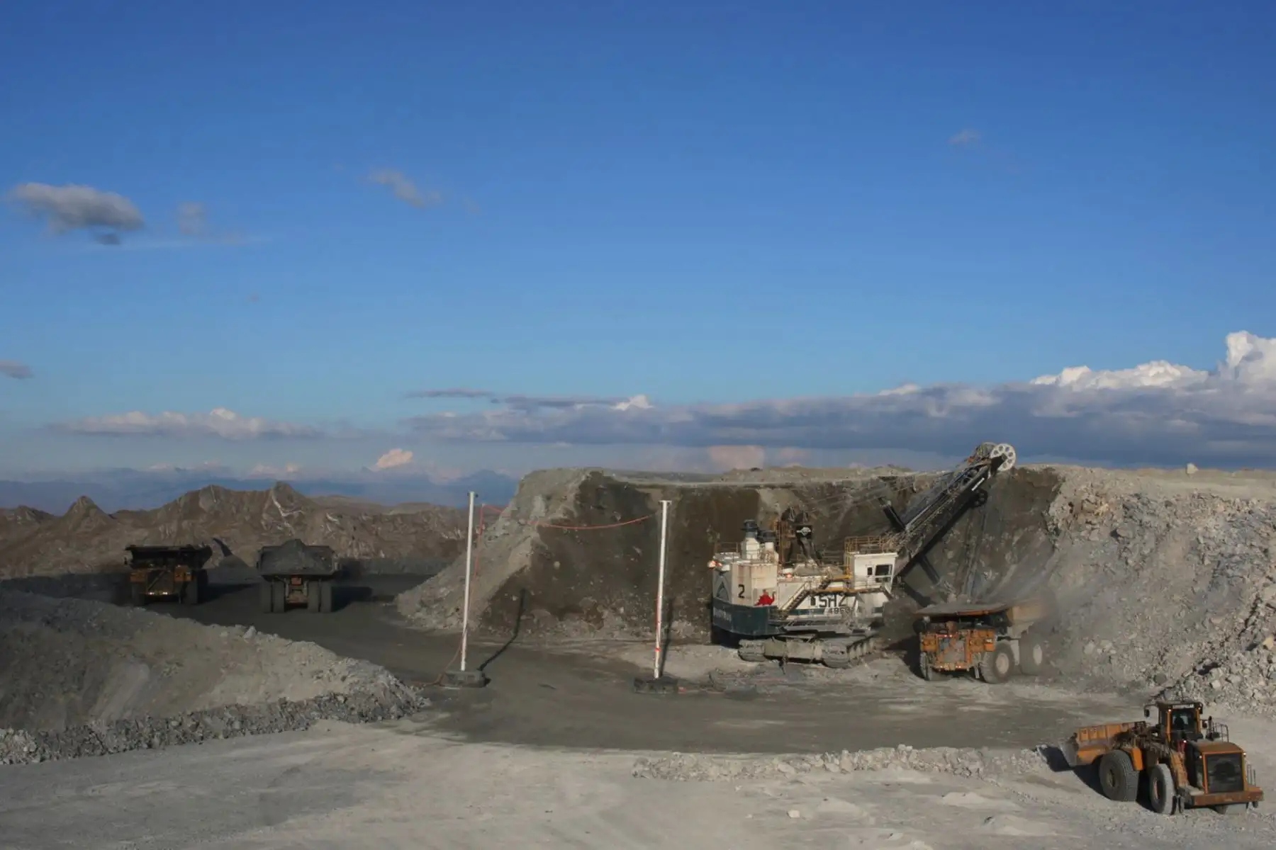 Perú: inversiones mineras superan los US$ 2,051 millones al cierre de abril y crecen 43.5%