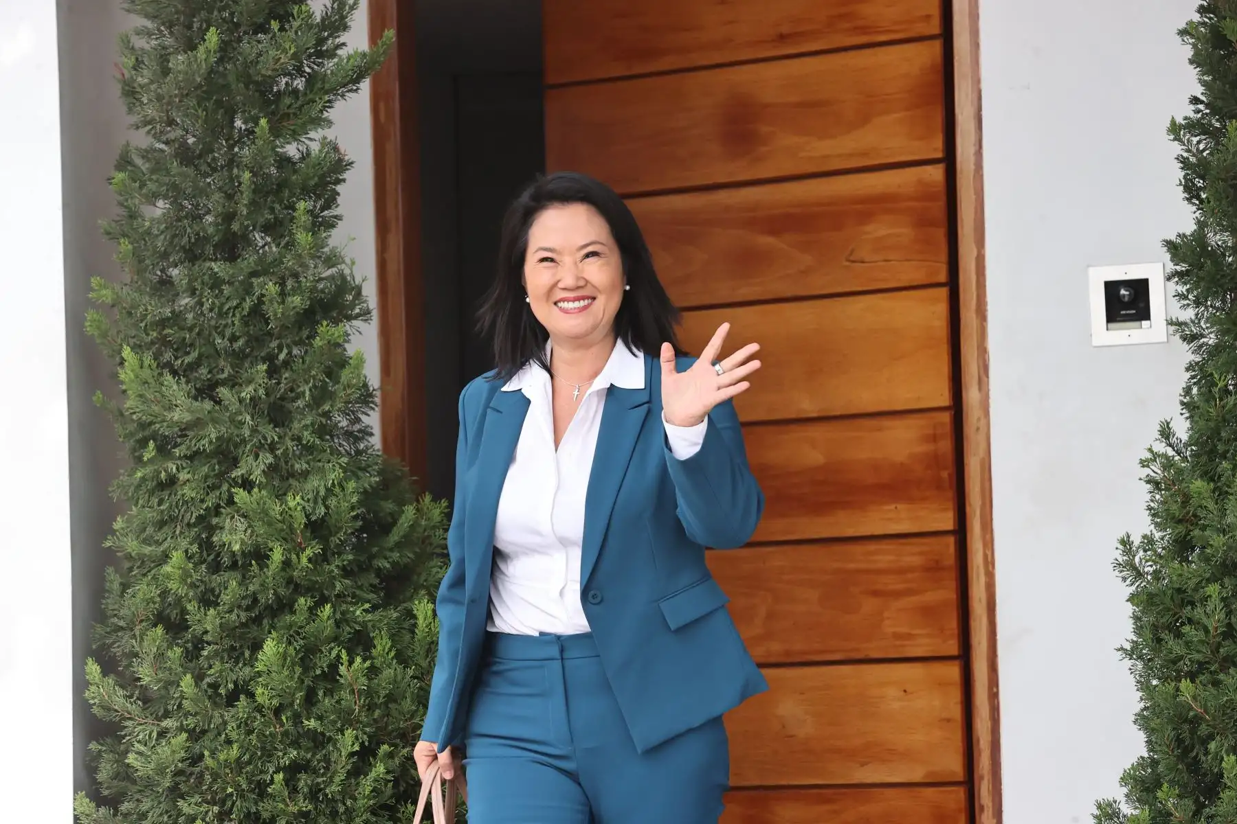 Keiko Fujimori: esperamos la proclamación del JNE con mucha humildad y responsabilidad