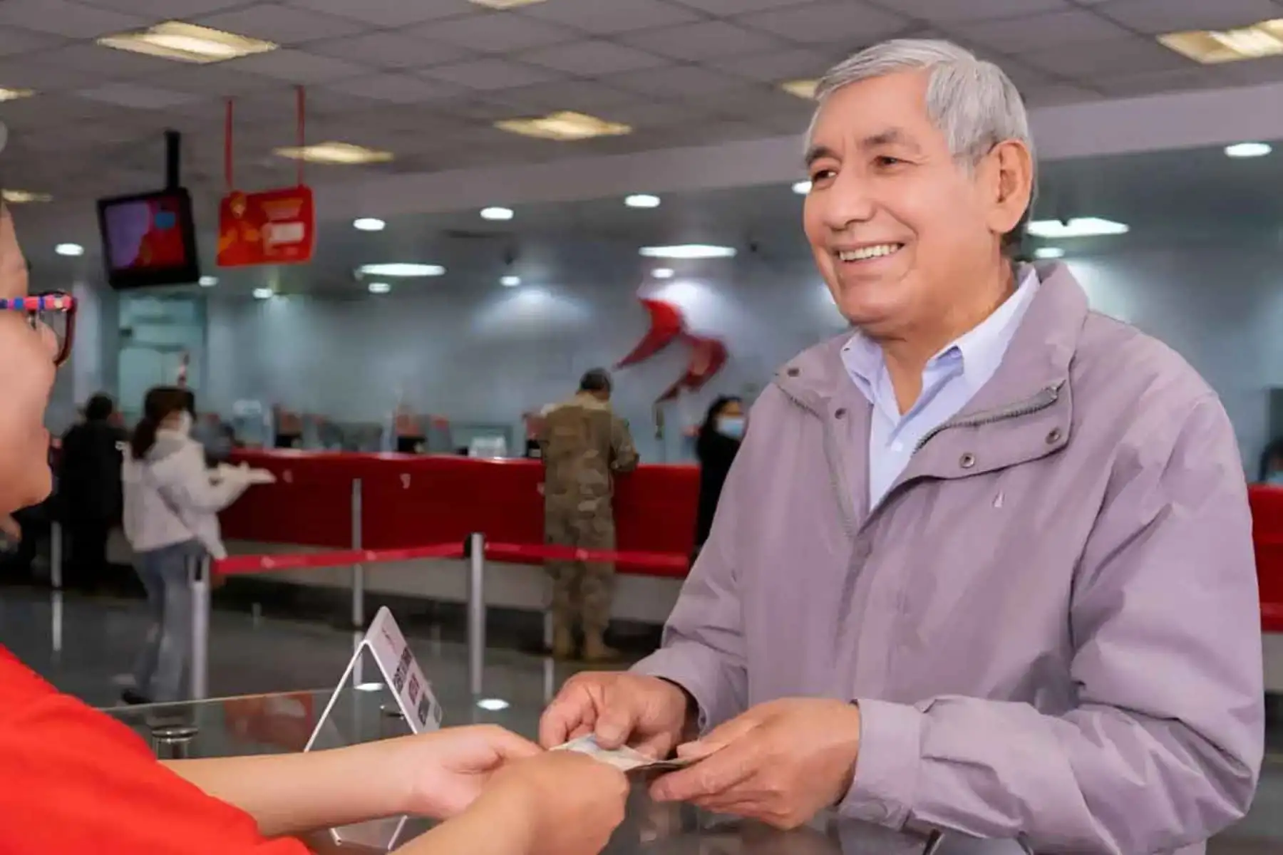 Pensionistas ONP: Julio llega con gratificación. Verifica aquí cuándo recibirán el pago