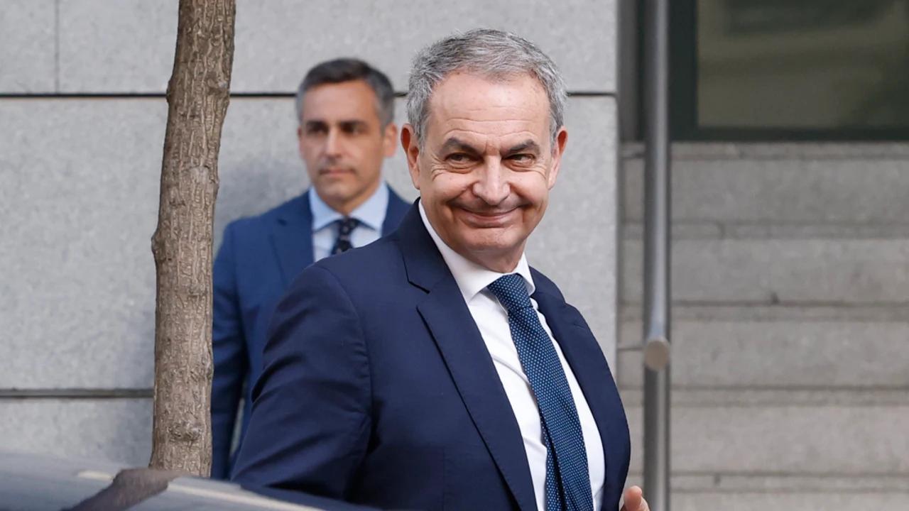 Hacienda abre una inspección fiscal a Zapatero y su familia por los ejercicios de 2021 a 2025