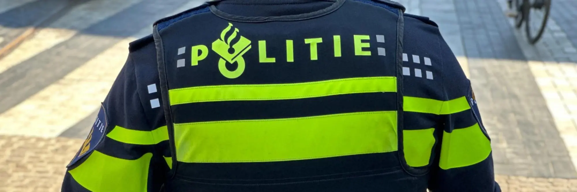 Dader steekpartij klaagt tevergeefs over politiegeweld en is inmiddels spoorloos