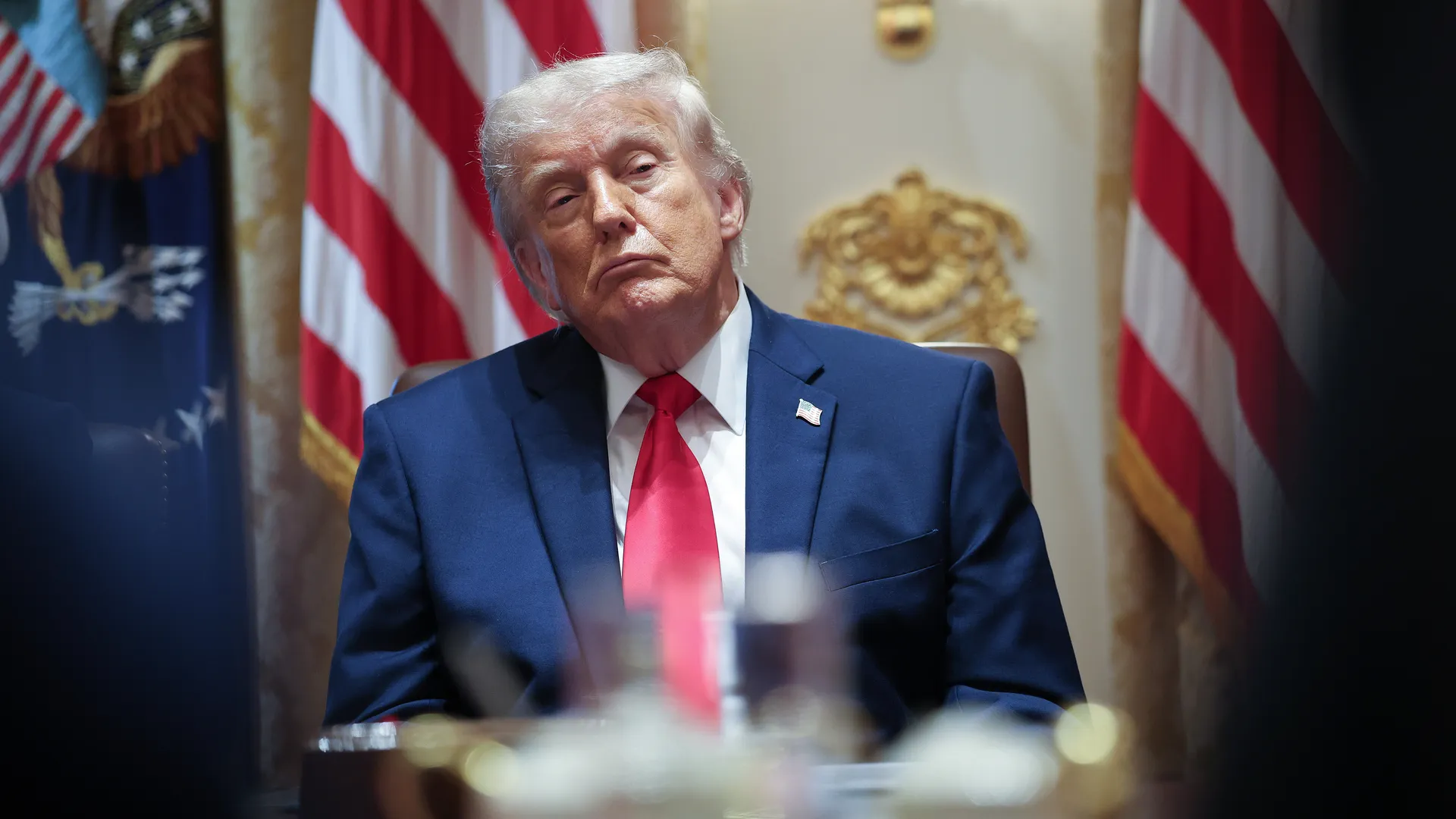 Trump meets team to decide on Iran deal