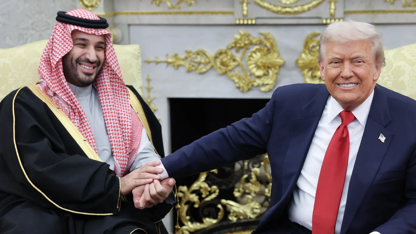 Trump gave Saudi crown prince his backing for risky strikes on Houthis