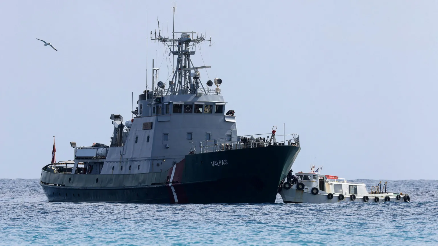 Twenty-two migrants die off Greek coast after six days at sea